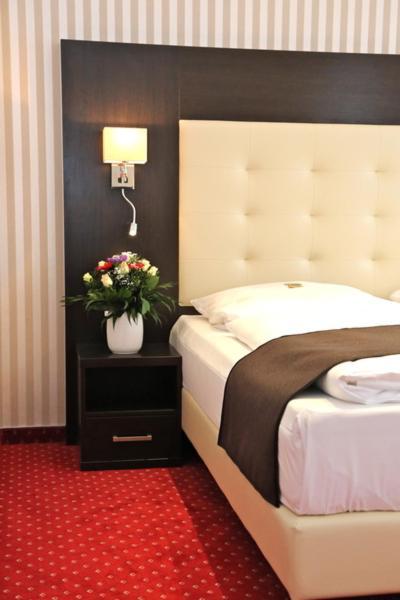 Hotel Herbst Берлин Стая снимка